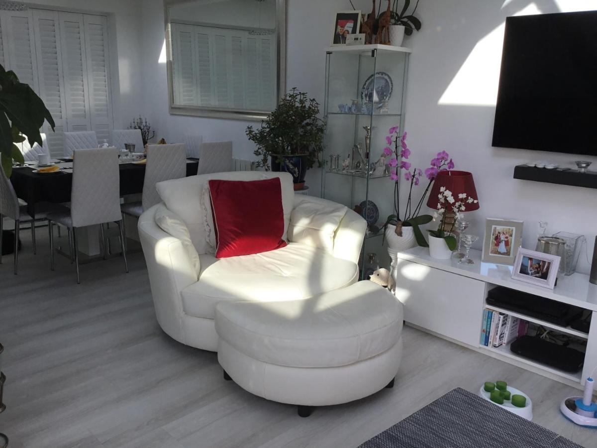 Rise & Shine Bed & Breakfast Titchfield Esterno foto