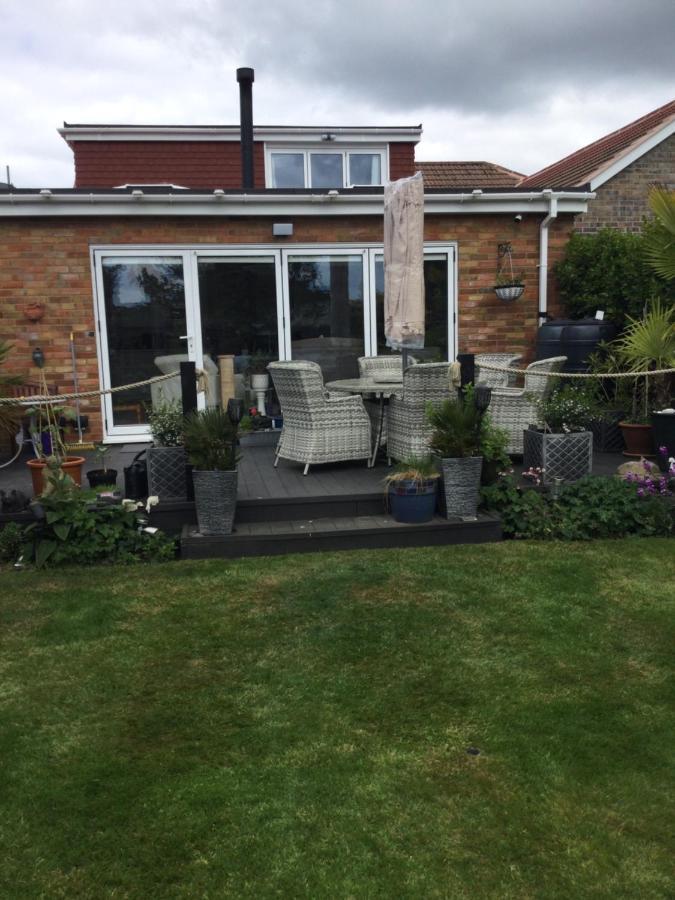 Rise & Shine Bed & Breakfast Titchfield Esterno foto
