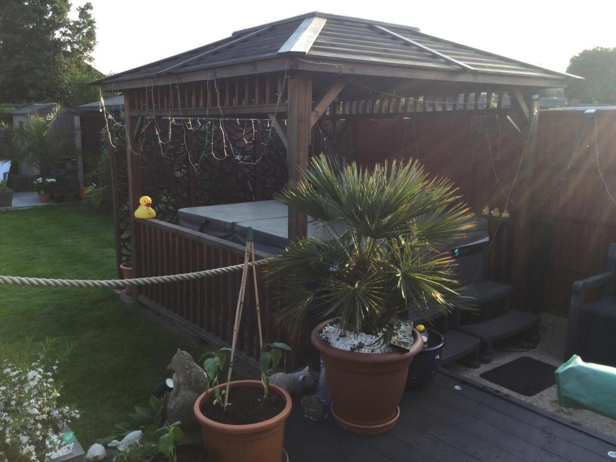 Rise & Shine Bed & Breakfast Titchfield Esterno foto